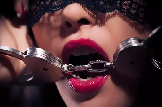 西檬之家-新手必读：BDSM亚文化的理解与入门指南